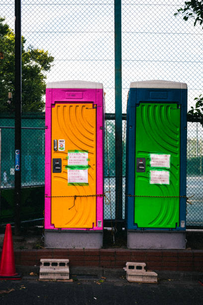 Best Portable restroom trailer rental  in Shoreview, MN